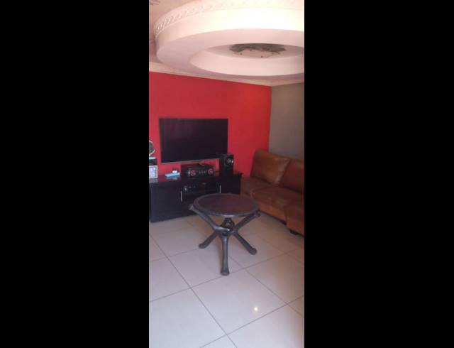 0 BEDROOM HOUSE FOR SALE IN KATLEHONG SOUTH